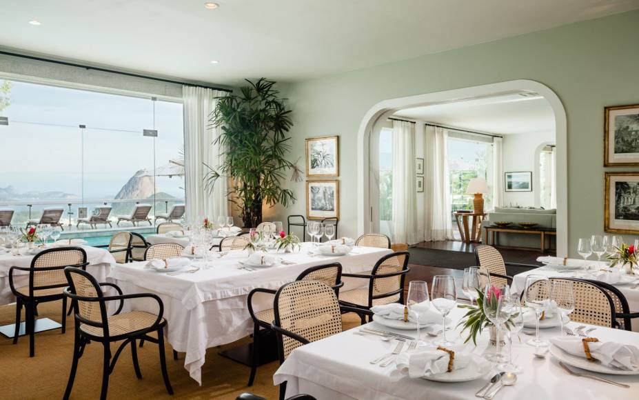 Beatriz: salão com bela vista Beatriz: salão com bela vista