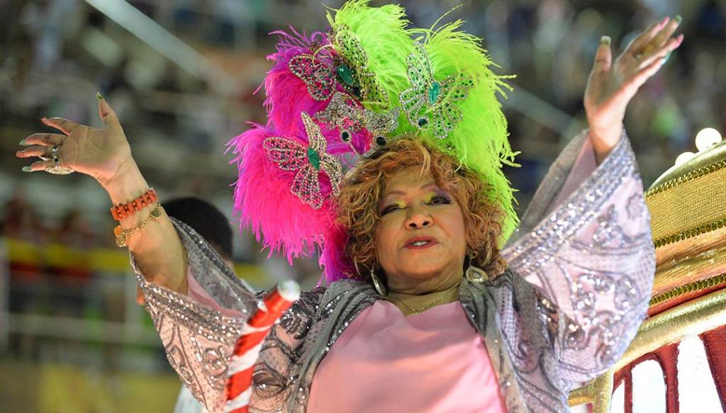Feijoadas com samba agitam o fim de semana do pré-Carnaval no Rio