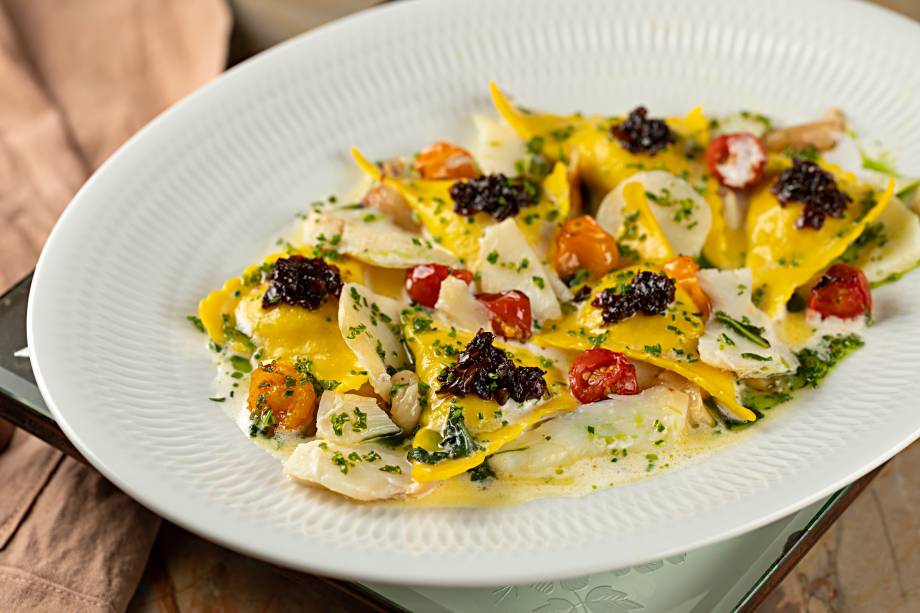 Babbo: massa com bacalhau é prato do chef Elias Schramm Babbo: massa com bacalhau é prato do chef Elias Schramm