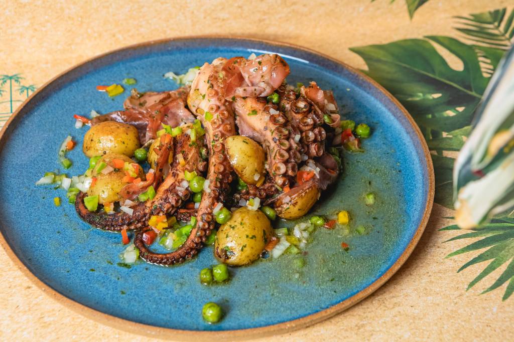 Comida com arte: Frédéric Monnier assina menu de bistrô na Laura Alvim