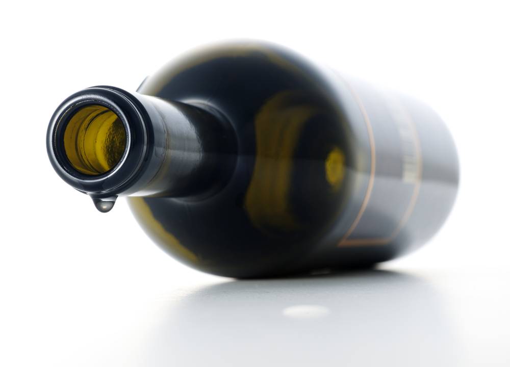 Garrafa de vinho vazia