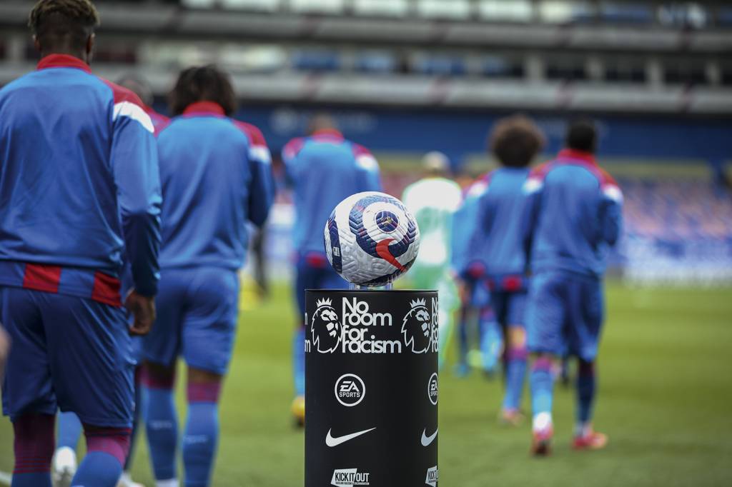 GettyImages-1232653795.jpg “No Room for Racism”: campanha lançada pela liga britânica trouxe bons resultados