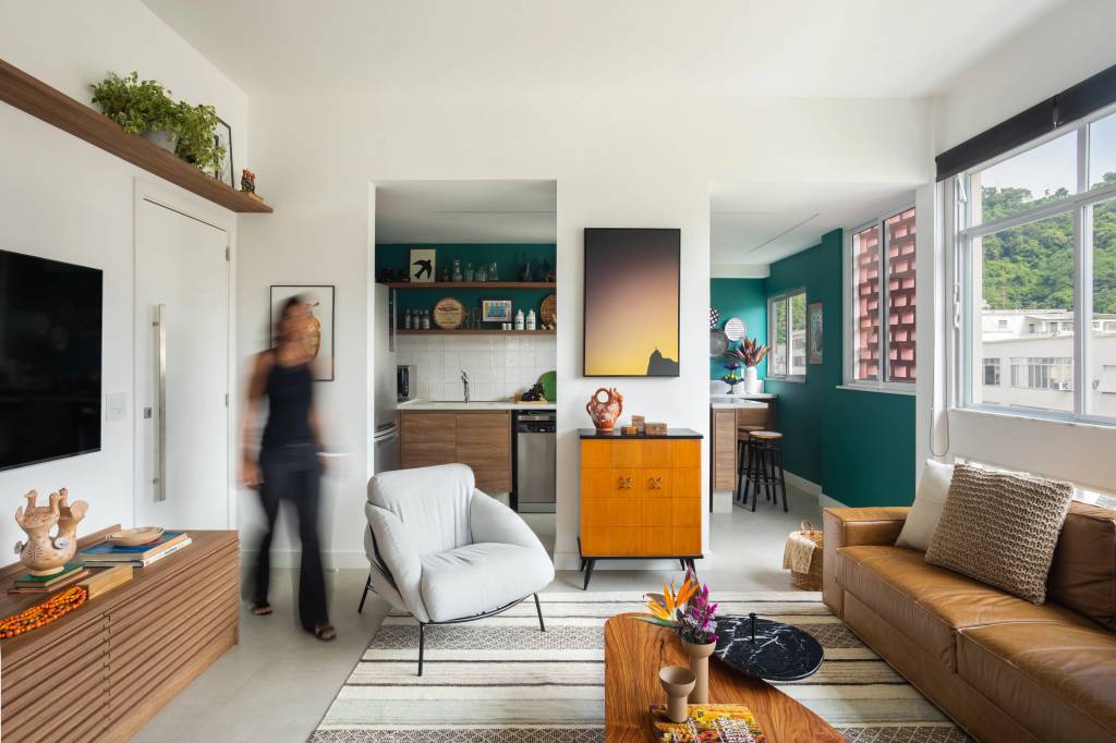 paredes-verdes-azuis-apartamento-despojado-81-m2-13 Paredes verdes e azuis marcam este apartamento despojado de 81 m²