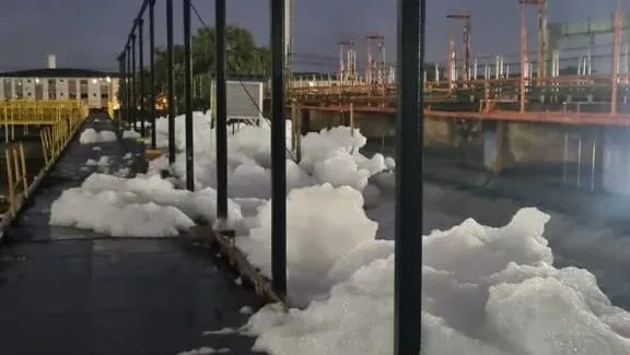 Por que empresa acusada de poluir Guandu ainda não recebeu multas