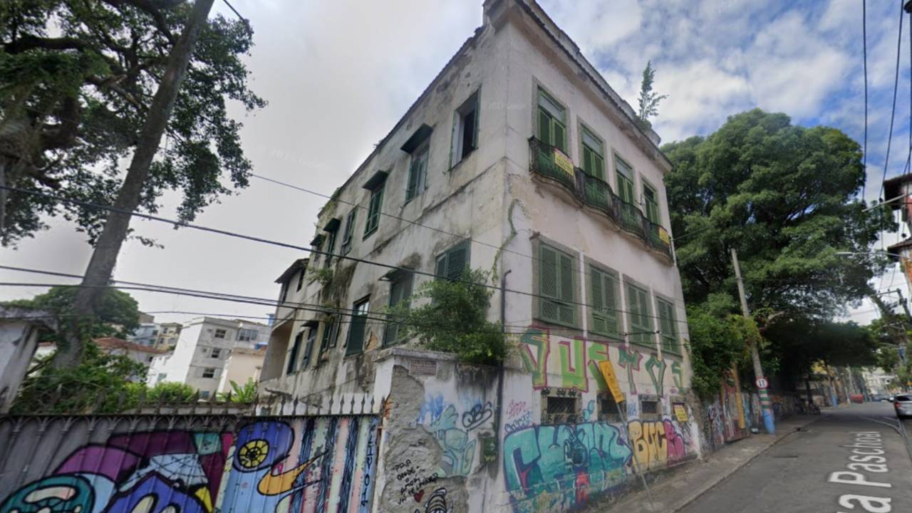 construcao-santa-teresa-rua-pascoal-carlos-magno-venda-milhoes