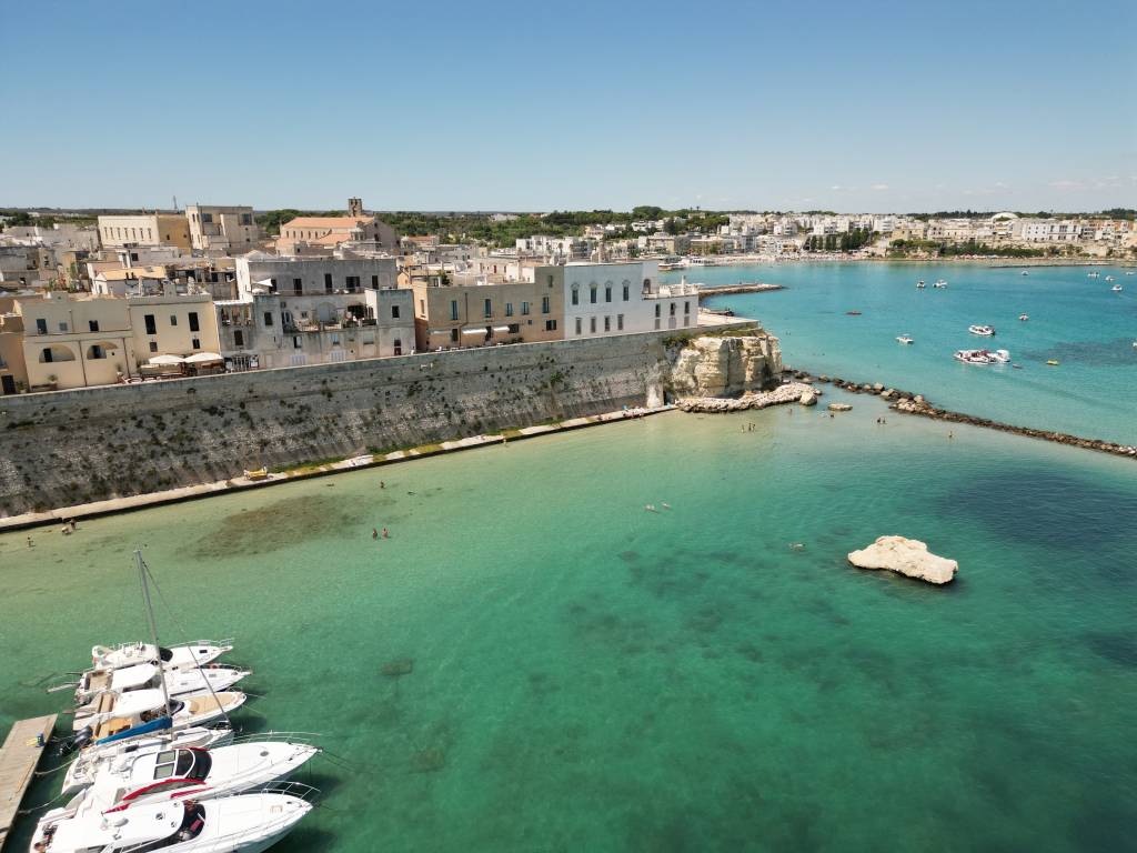 De praias paradisíacas a vilarejos históricos: 7 motivos para ir a Puglia