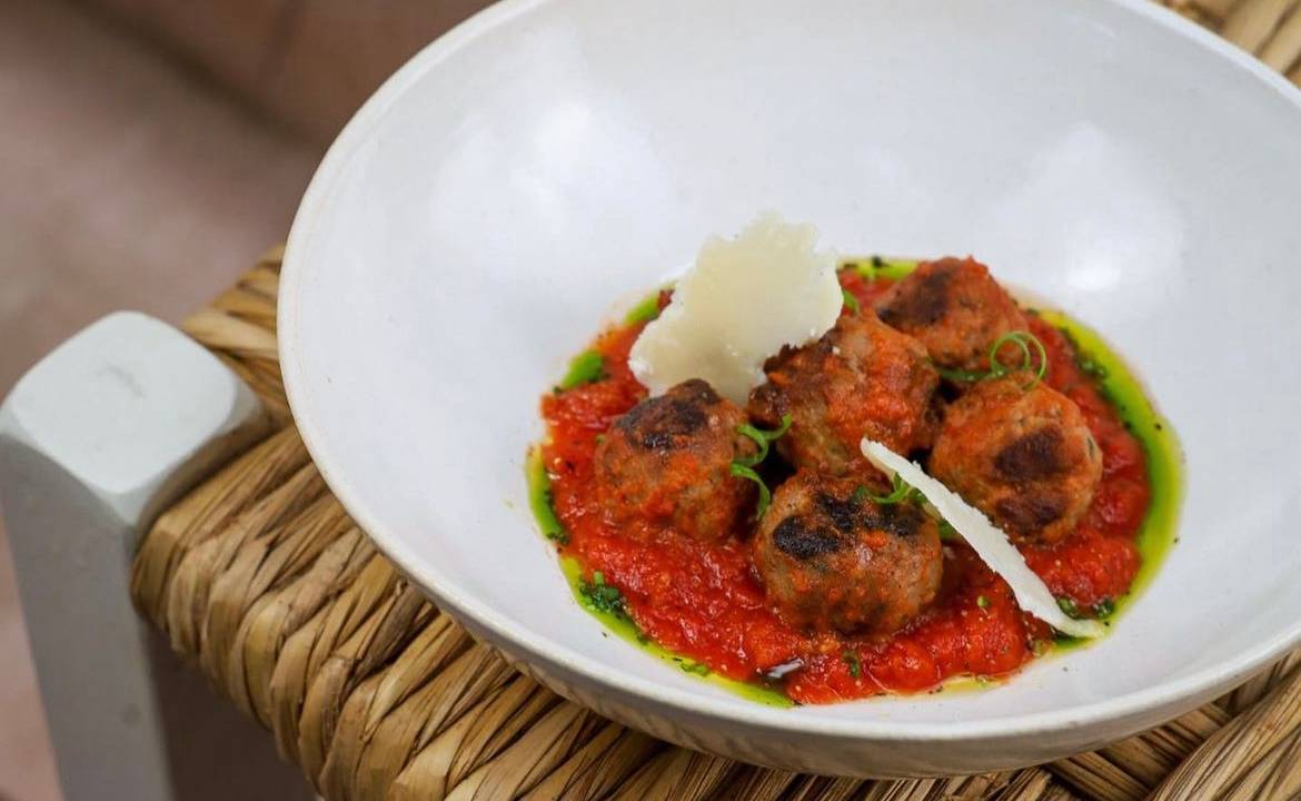 Alba: gastrobar de comida italiana e salão com pista de dança em breve