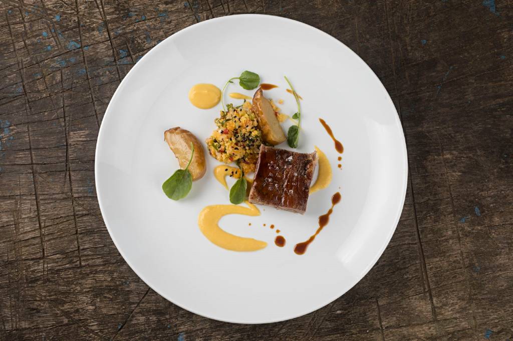 Olha a festa! Premiados Botica e Rocka capricham em menus de aniversário