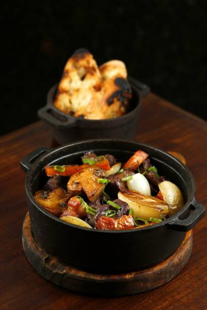 Diamante Gastrobar:  moela bourguignon