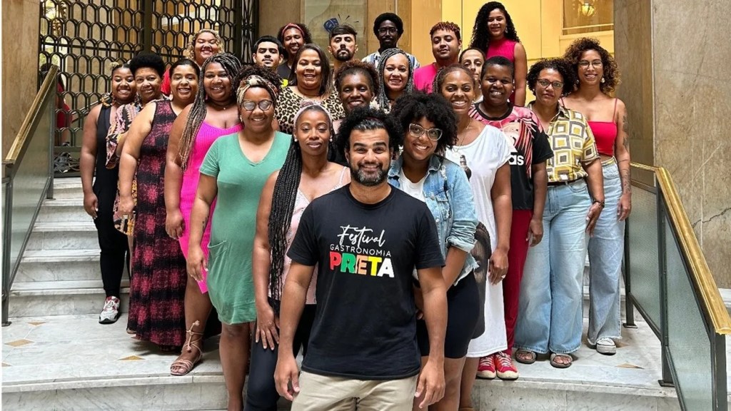 Grátis: Festival Gastronomia Preta leva música e degustações ao Centro