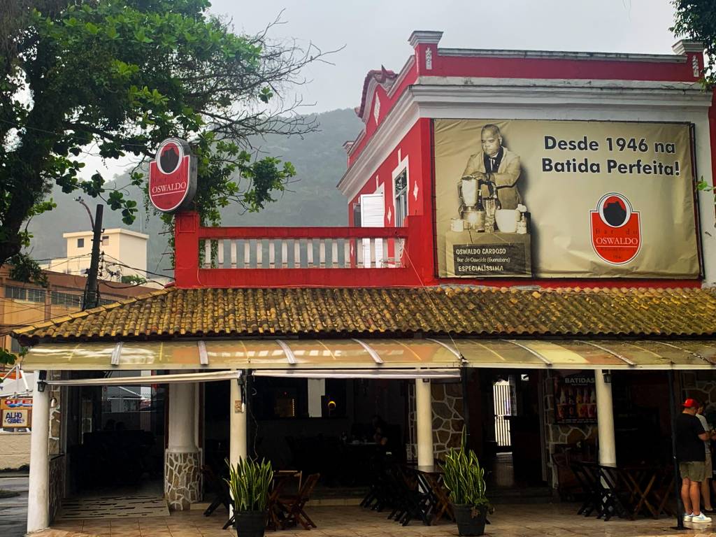 Como a ascensão e a queda dos motéis conta a história da Barra da Tijuca