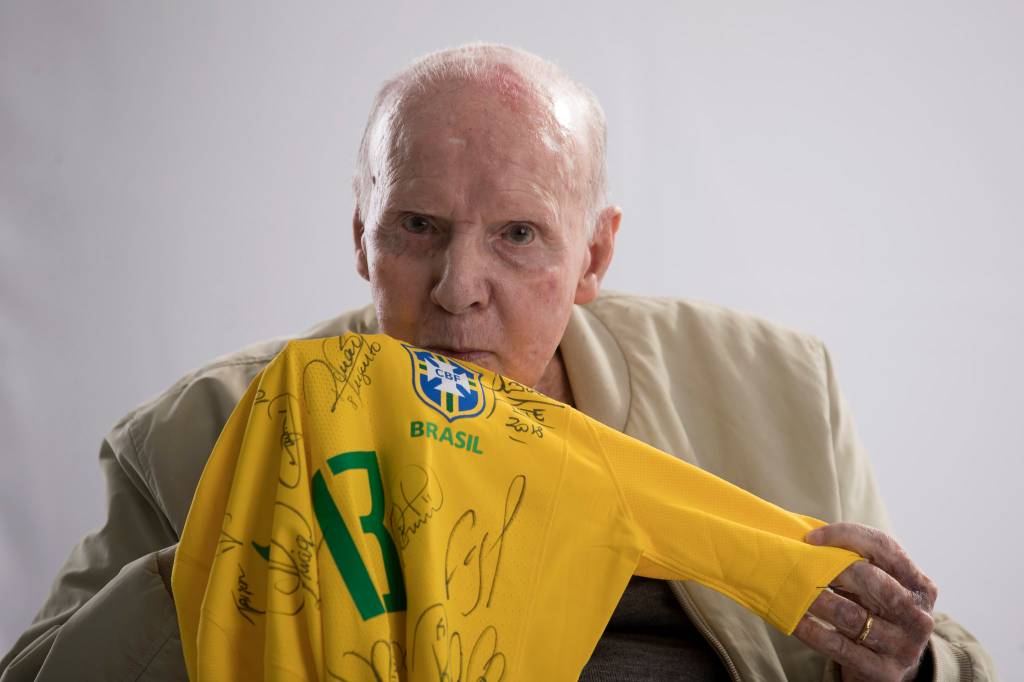 Zagallo: bússola ao reencontro com o Brasil encantador