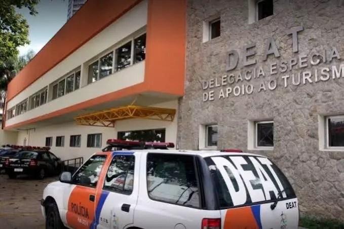 Turista americana escapa de cárcere privado em casa de luxo no Rio