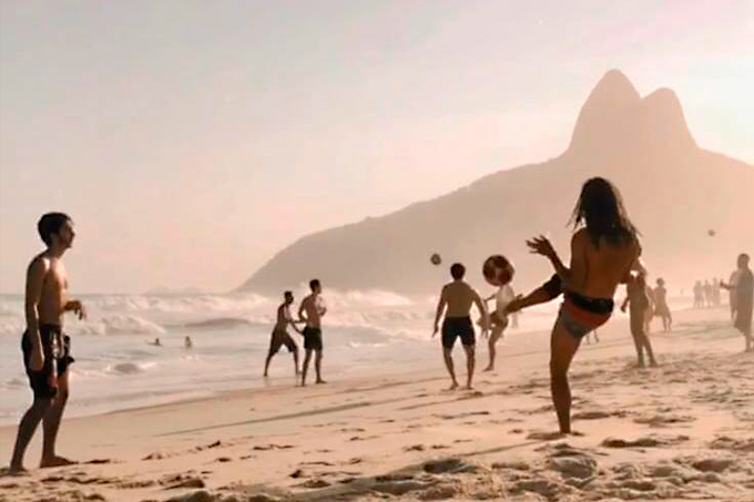 Praias exigem equilíbrio entre salto comercial e lazer popular