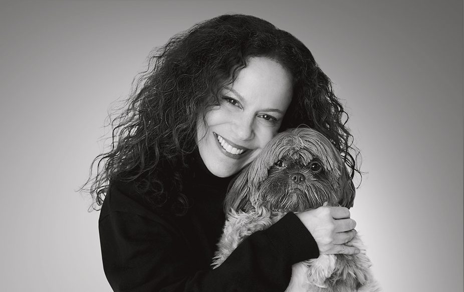 “Minha imagem ficou manchada”, diz Bebel Gilberto sobre fim da vida do pai