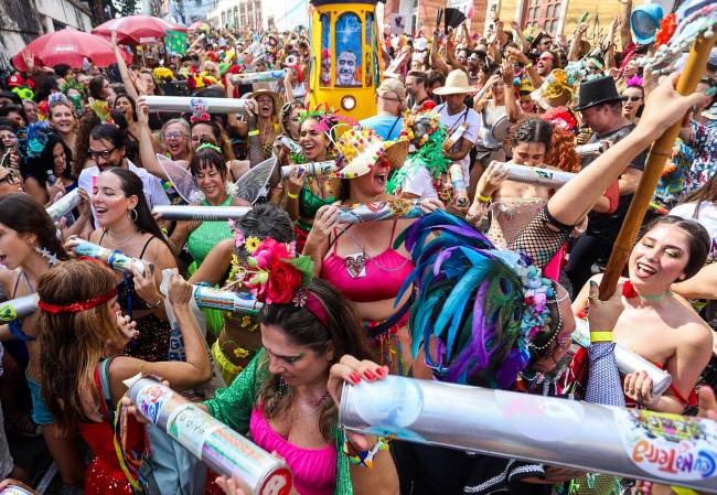 Réplica do Bondinho no Céu Na Terra