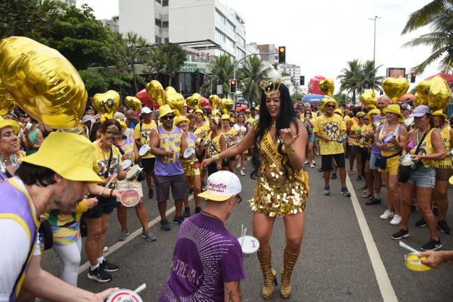 Simpatia é quase amor – Foto_ Alex Ferro _ Riotur Simpatia é quase amor comemorou 4O anos no carnaval de 2024.