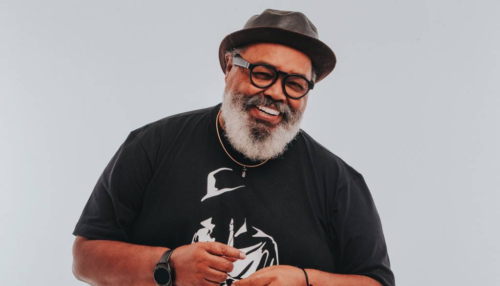 Festa de 20 anos do Beco do Rato tem Jorge Aragão e reunião de botecos