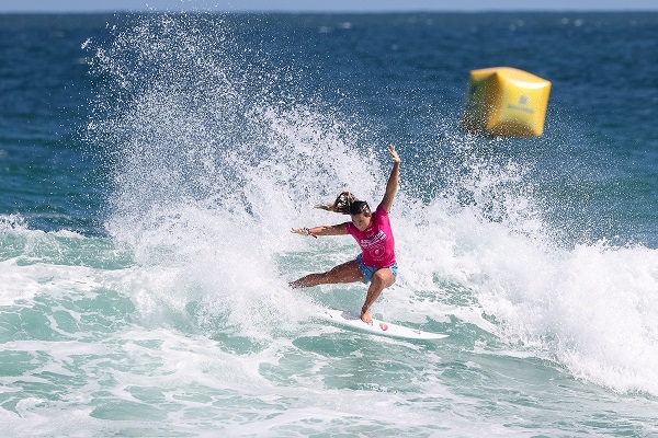 laura-raupp0surf
