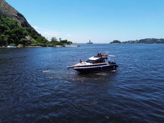 WhatsApp Image 2024-04-13 at 14.55.02 Aluguel de barco show da Madonna