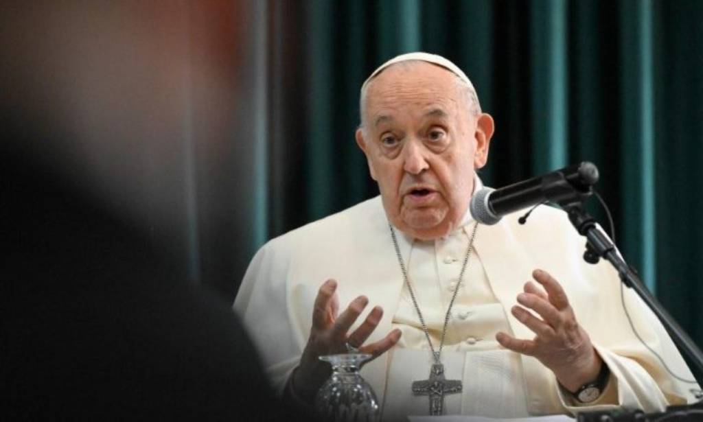 Basta apenas o pedido de desculpas pela fala homofóbica do Papa?