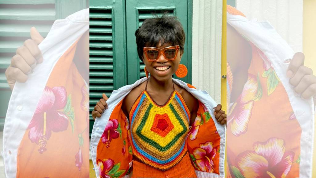 O charme do crochê que sai da favela para brilhar na moda autoral