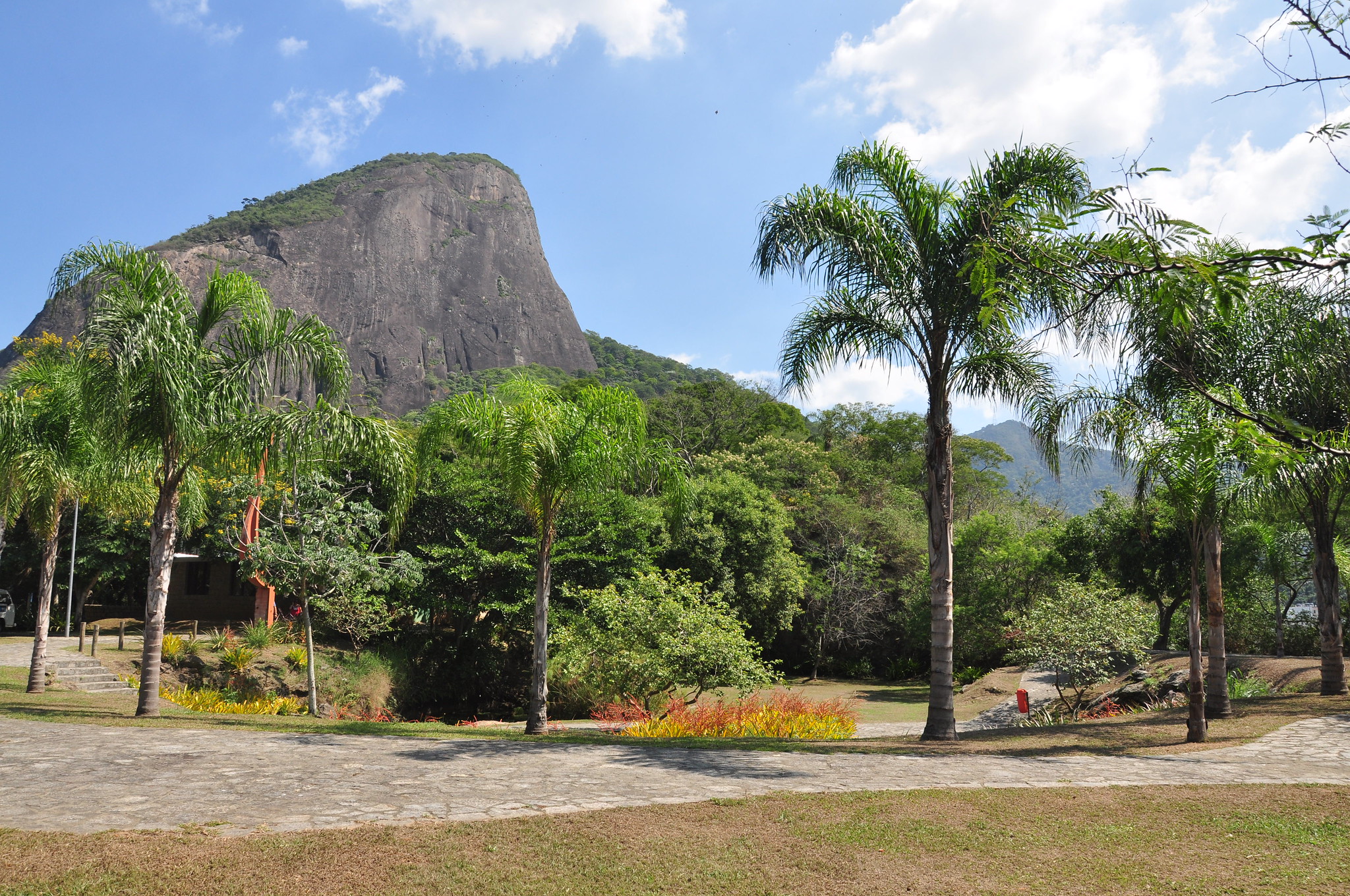 Parque-do-Penhasco-Dois-Irm&atilde;os