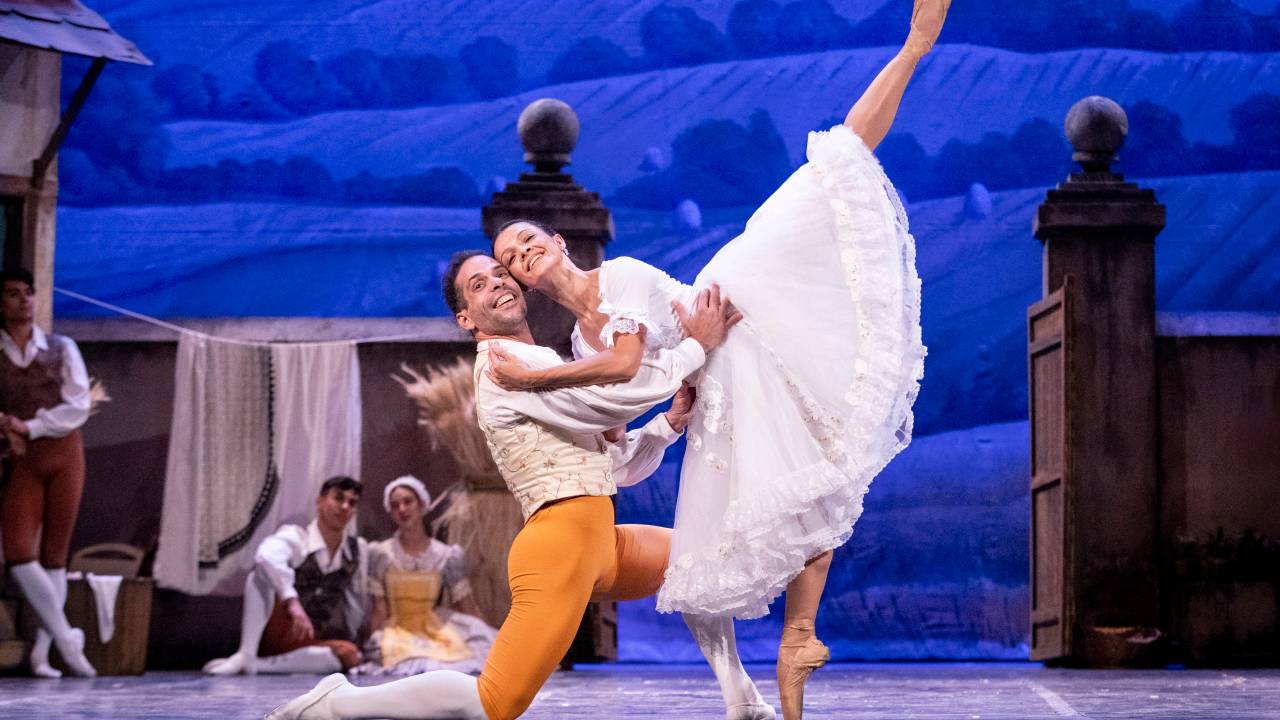 balé-La Fille-Mal-Gardée-Theatro-Municipal