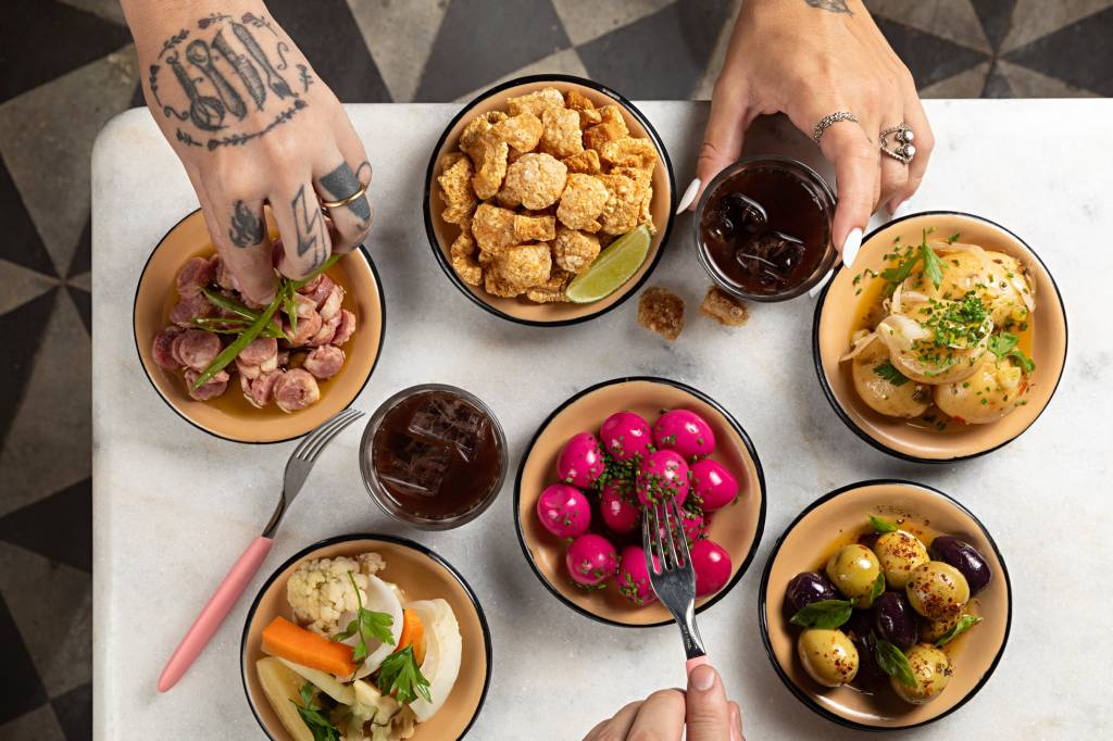 Radar de delícias: jantar francês, encontro de botecos e churrasco de ogro