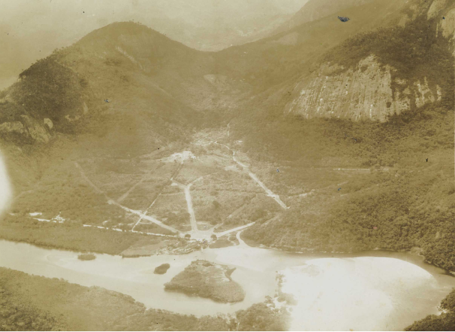 Barra da Tijuca : terrenos em arruamento, 1930