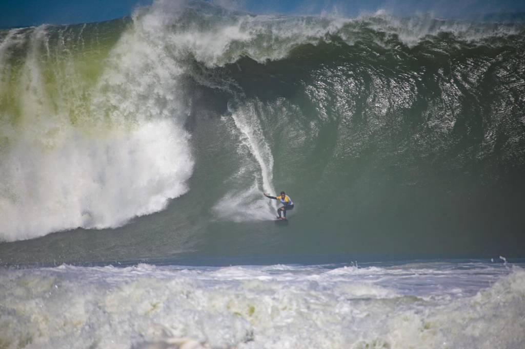 Onda do Itacoatiara Big Wave foi a maior já surfada no Brasil? Entenda