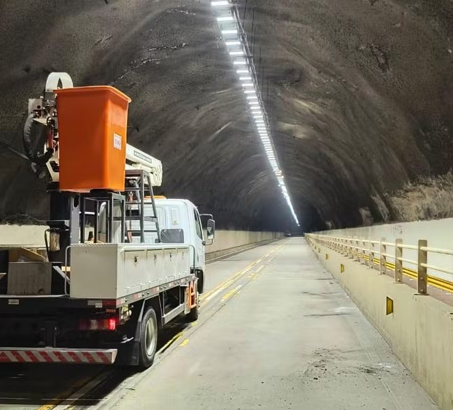Túneis na Barra vão fechar para troca de iluminação, confira os horários