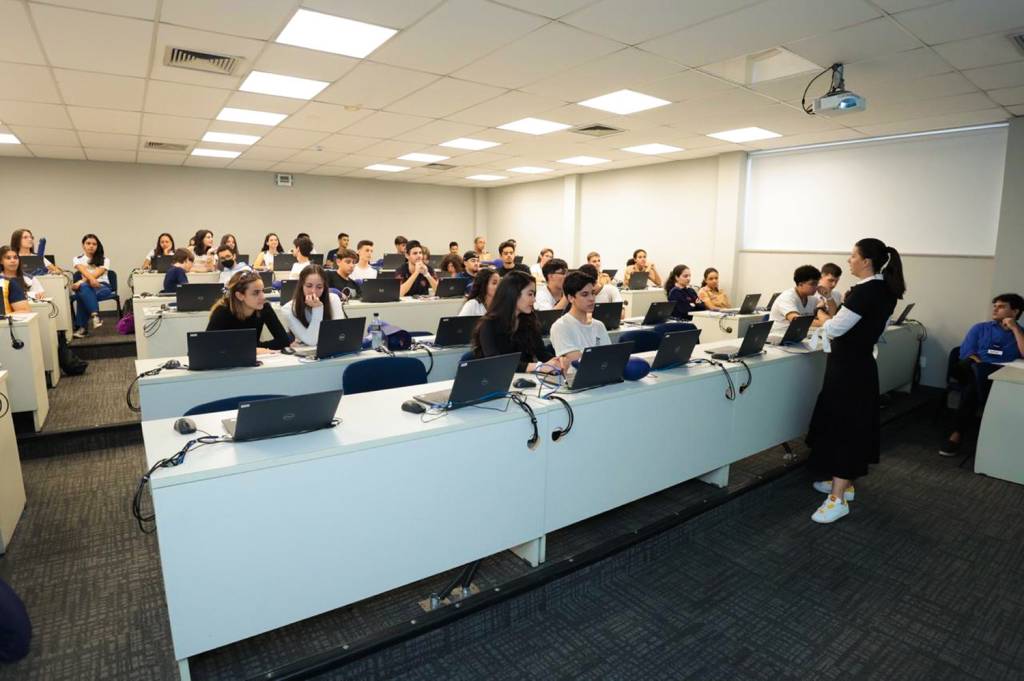 ibmec-sabrina-credito-divulgacao1.JPG Ibmec Tech: cursos de graduação e pós focados em tecnologia e inovação