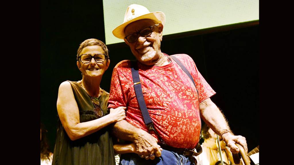 Amir Haddad, 87, sobre o que faz pra desestressar: “Fumo um baseado”