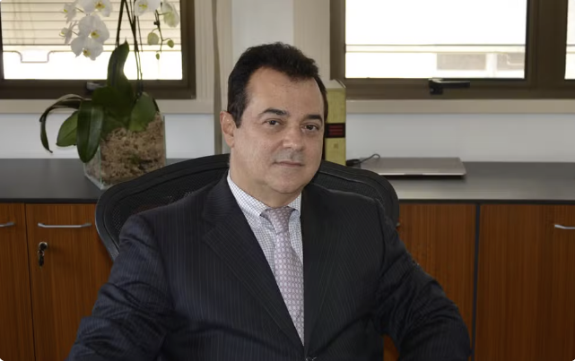 Mesmo com apelo de cientistas, presidente da Faperj é exonerado