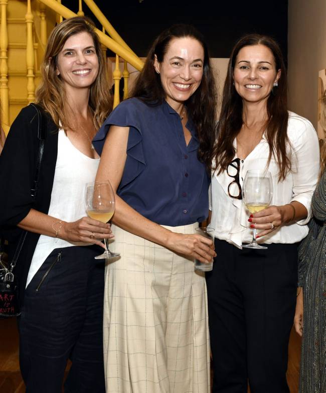 Fernanda Cozac , Roberta Machado e Juliana Kimaid - CORTE E CONSTRUÇÃO de JAN