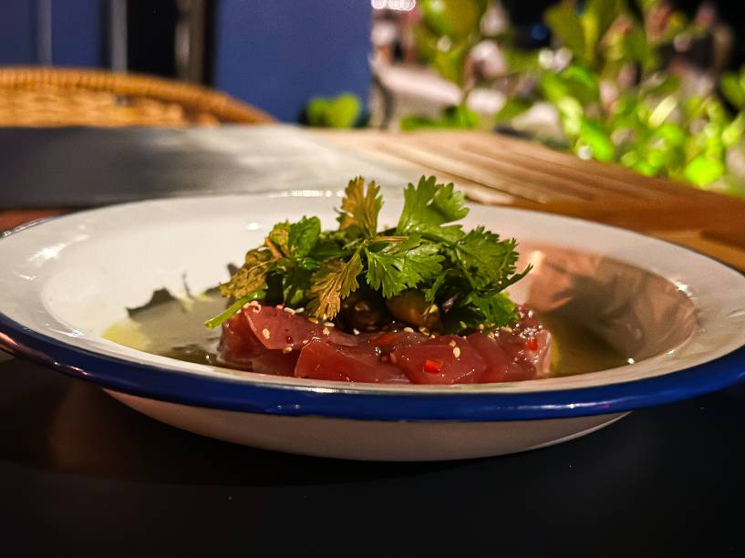 Tartare de Atum com Vinagrete de Tangerina