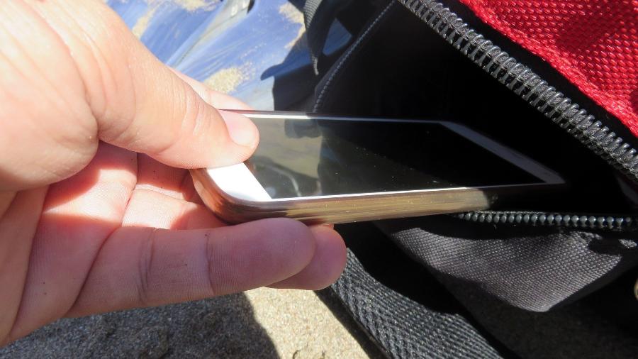 Ranking: os bairros com mais registros de roubo de celular no Rio