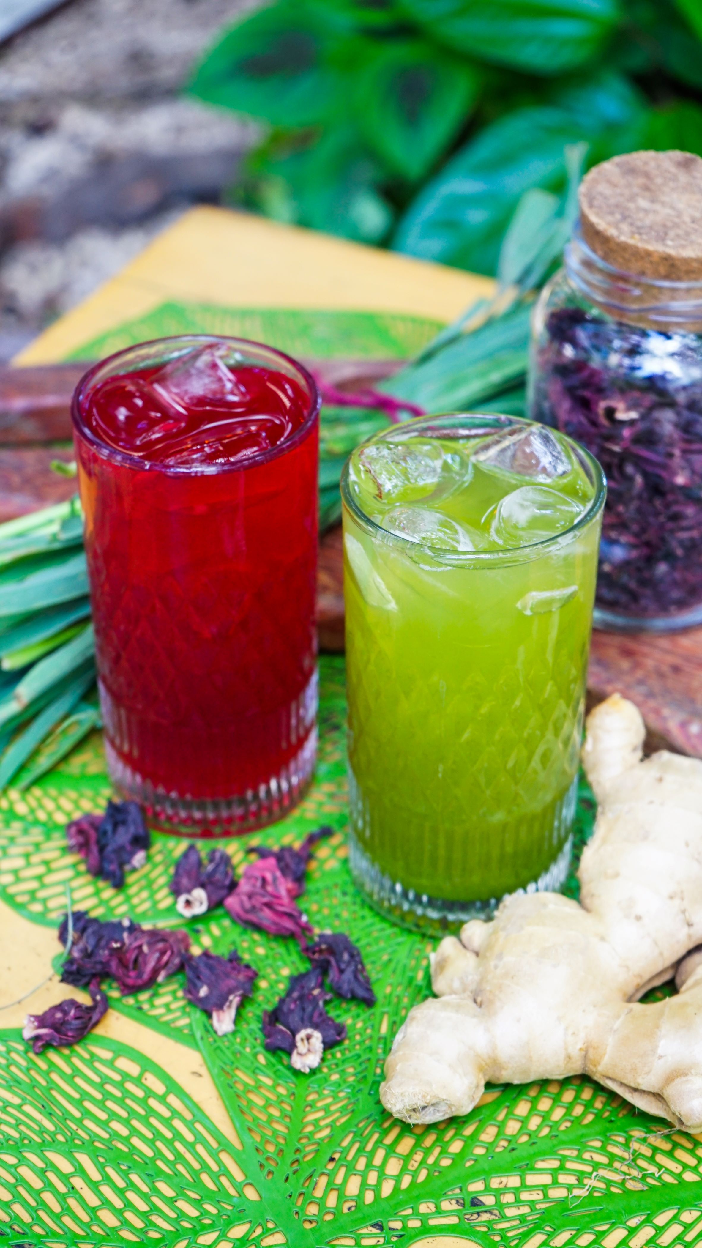 Zaz&aacute;: ch&aacute; detox para hidratar e refrescar