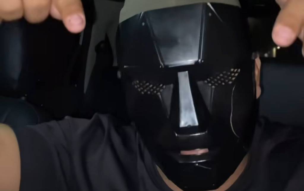 Motorista de app faz sucesso com vídeos para ‘sobreviver’ em favelas