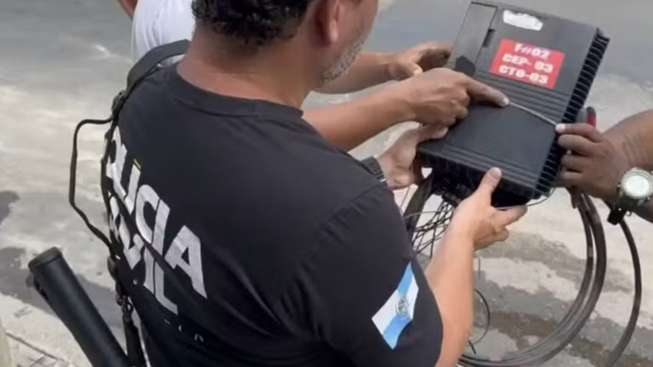 aparelho-internet-clandestinatrafico-ada