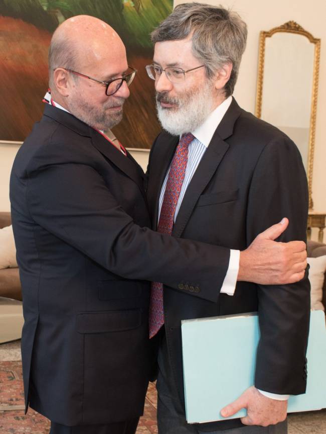 Luiz Felipe Francisco e o advogado Carlos Roberto Barbosa Moreira