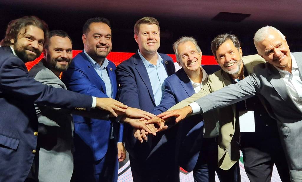 Clubes cariocas ganham incentivo do gov. estadual para viagem aos EUA