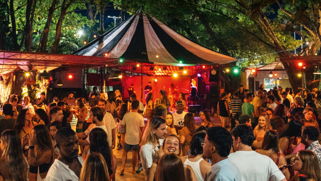 Onda rastafári se espalha por bares, casas de shows e areias cariocas