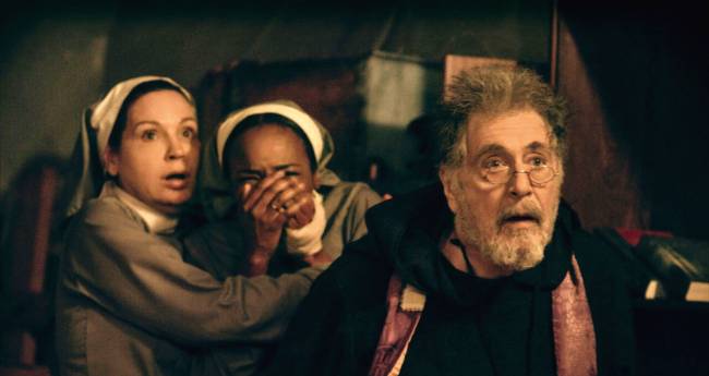 O Ritual: Al Pacino e Dan Stevens estão na pele de dois padres exorcista neste horror sobrenatural.