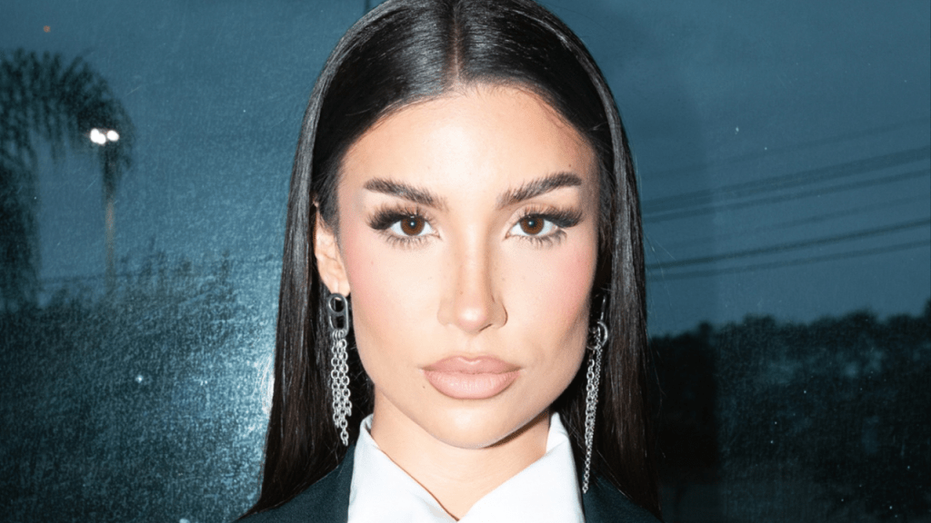 Bianca Andrade: “De vez em quando é preciso recolher os cacos e seguir”