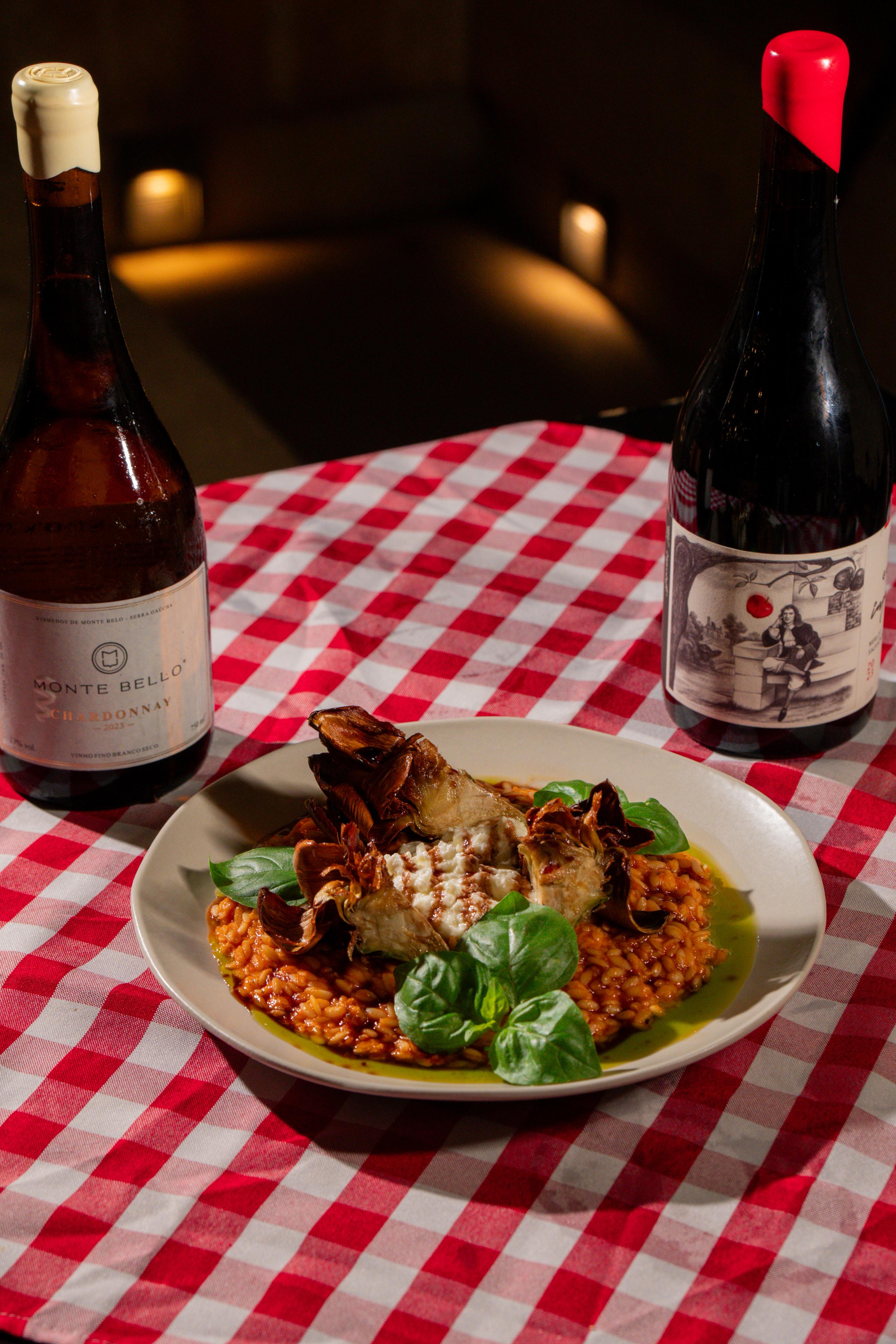 pra&ccedil;a7-bar-vinhos