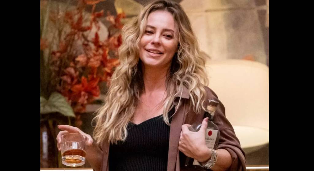 Heleninha não está só: psicanalista comenta aumento de consumo de álcool