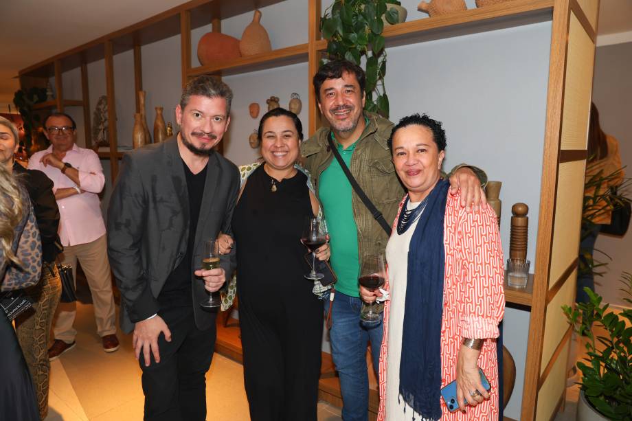 Vernissage Espelhos do Brasil