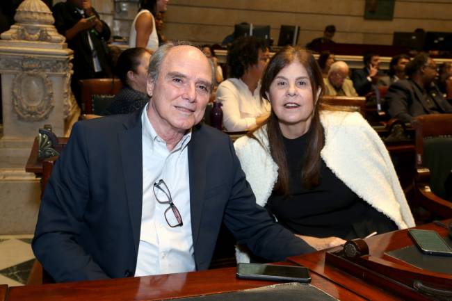 Selmo Marino e Patricia Costa